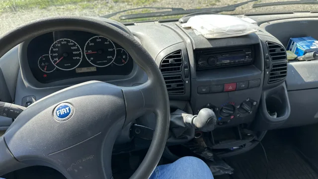 Fiat Ducato — Wnętrze, zdjęcie 12